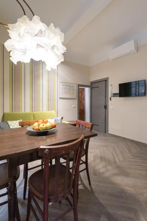 The Hobbit Guelfa Apartment Флоренция Екстериор снимка